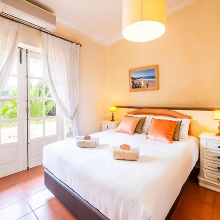 Villa In Portimao Near Alvor Beach Portimão